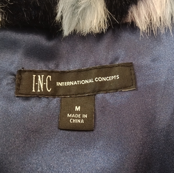 INC International Concepts faux fur vest - Picture 4 of 14